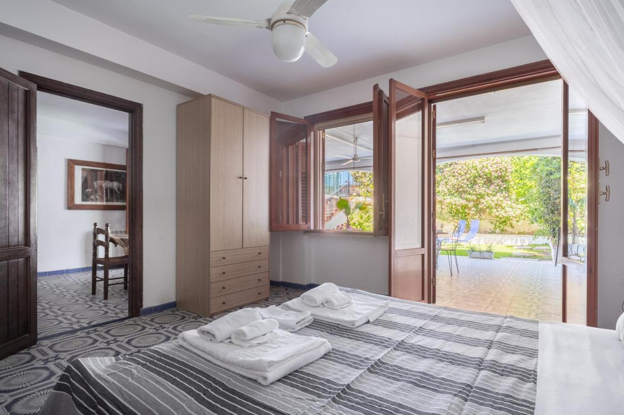 La Cueva Dello Scirocco By Domusicily Apartment Mondello Luaran gambar